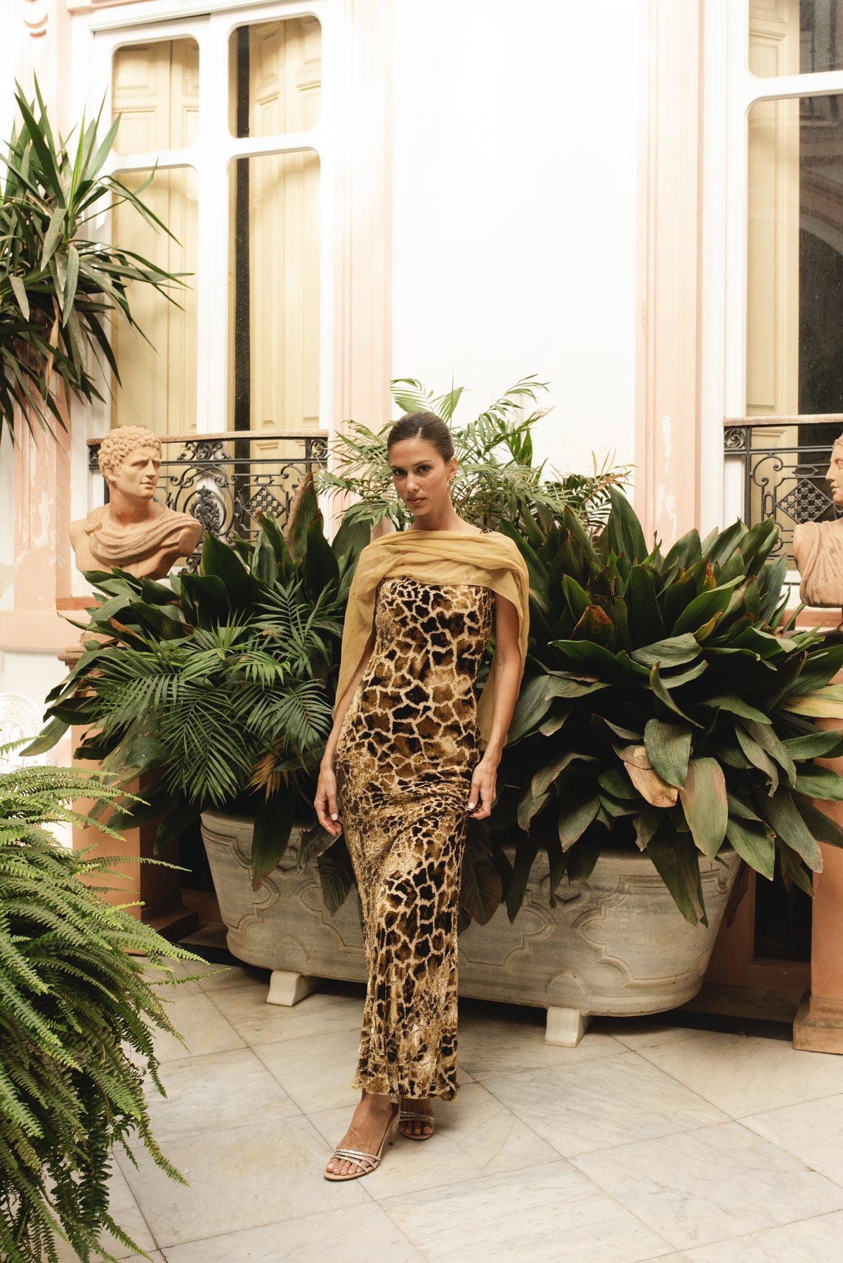 VESTIDO BROCCATO