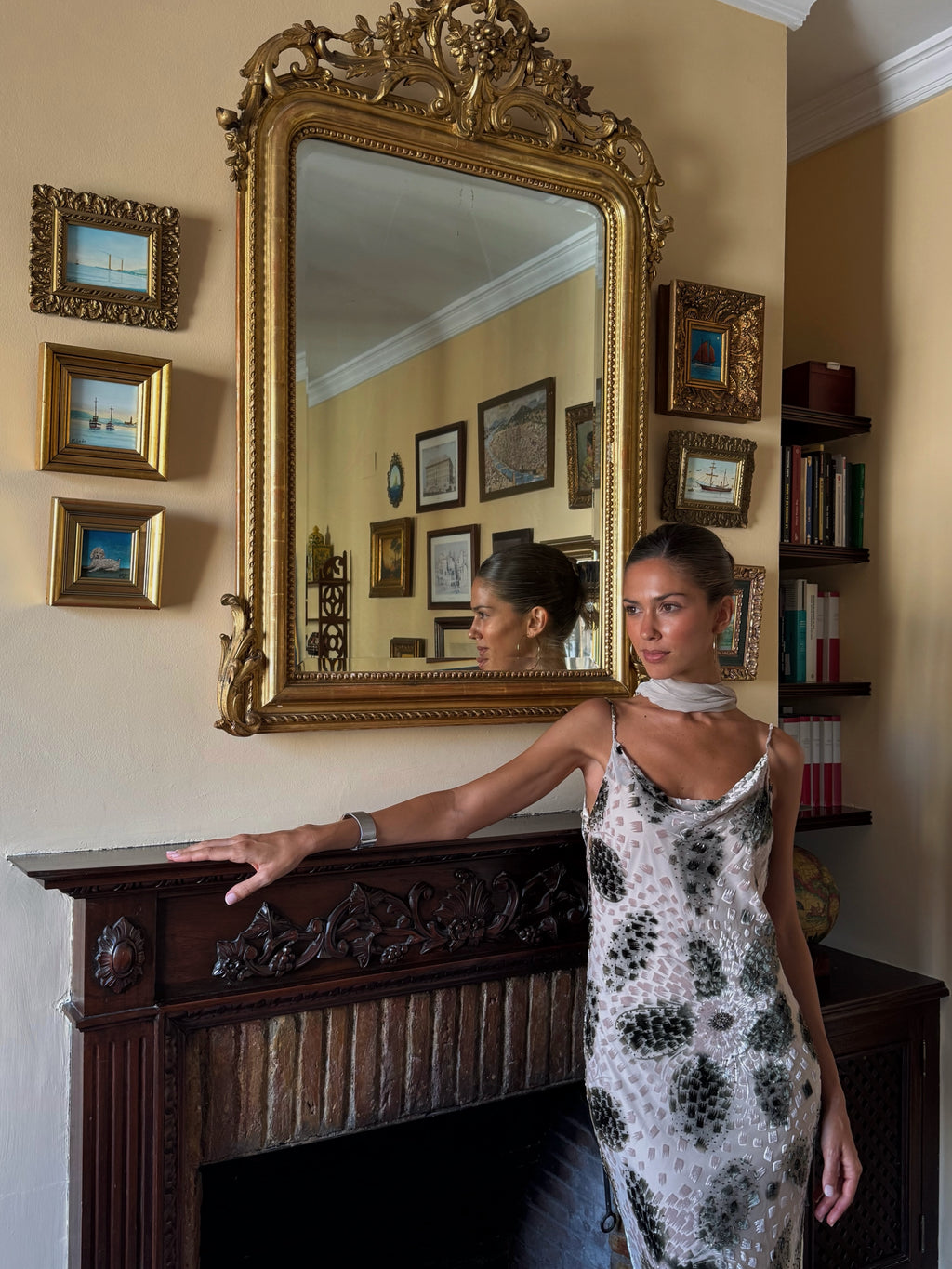 VESTIDO PETALO II