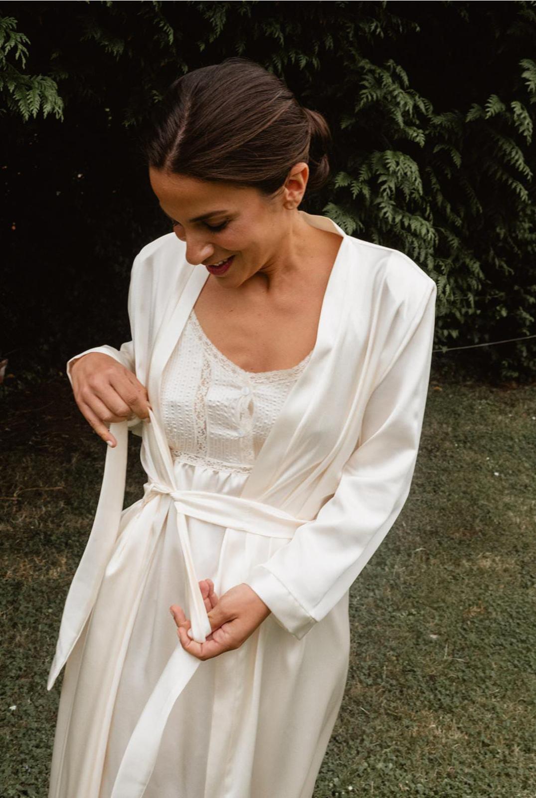 CAMISÓN ÁNGELA